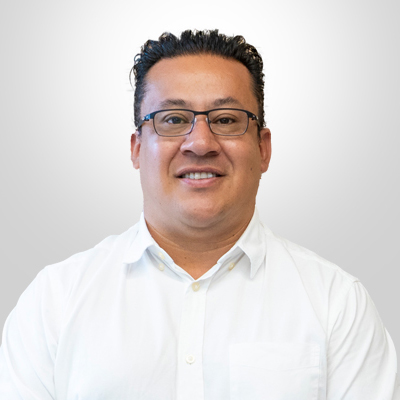 Dr. Ulises Carrasco Navarro